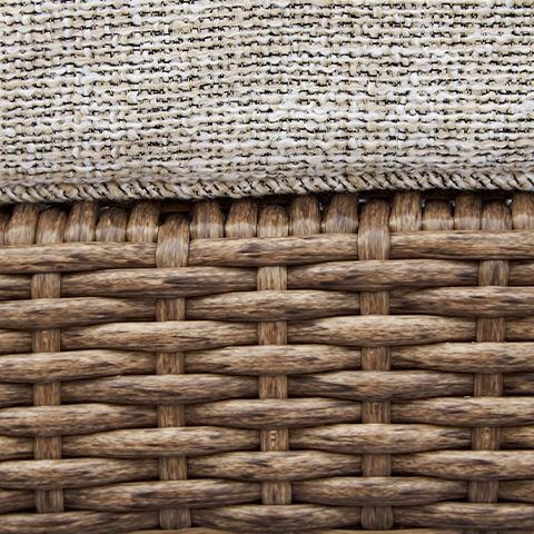 Beachcroft - Chaise Lounge With Cushion - Beige