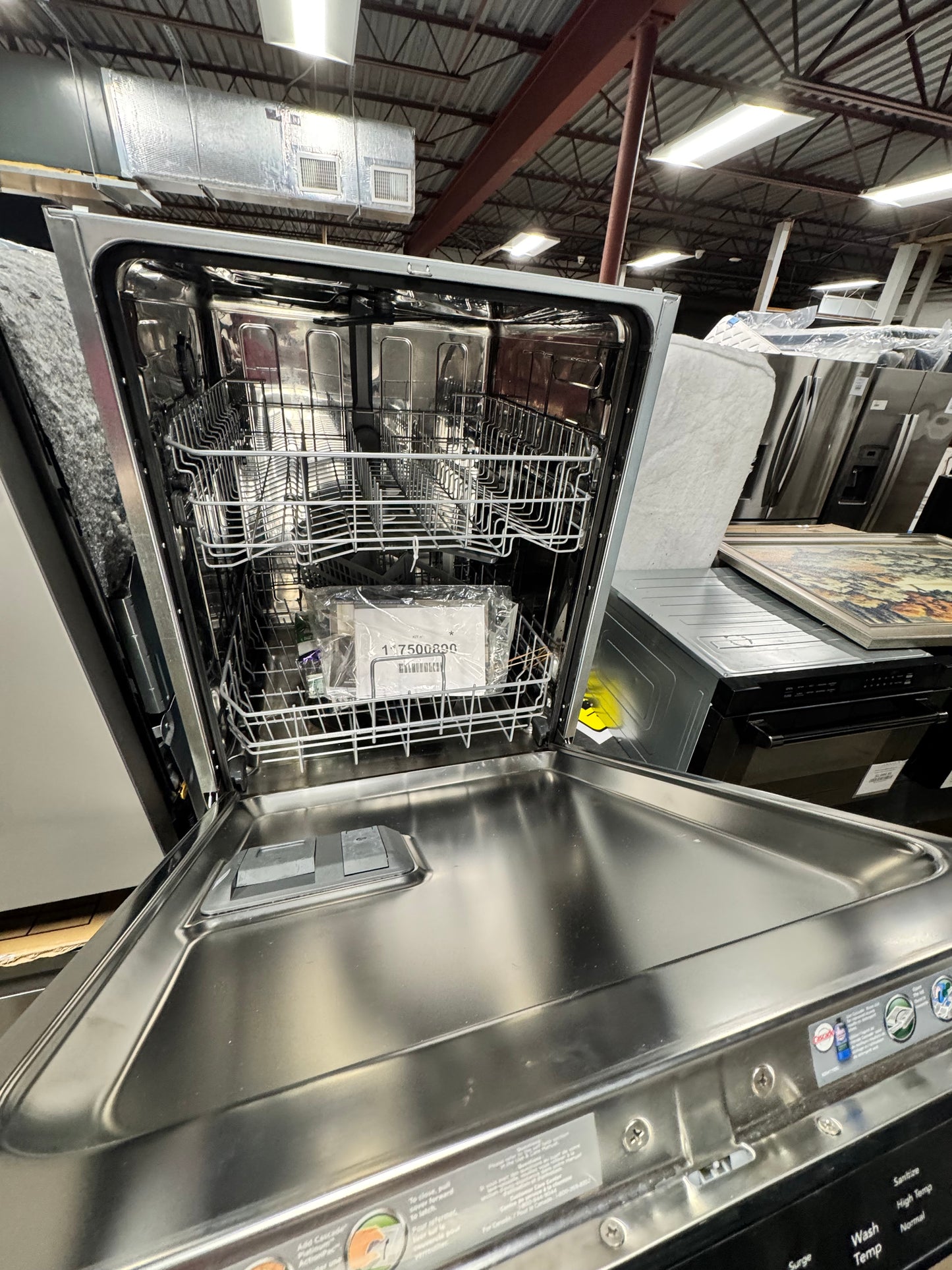 Frigidaire 24" Dishwasher 51 dba Silence Rating OUTLET