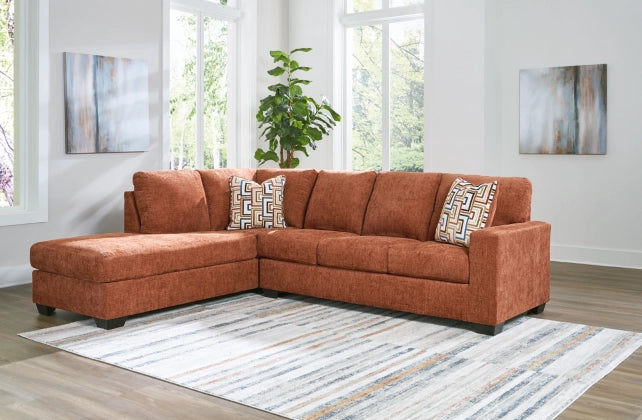 Aviemore 2-piece Sectional With Chaise