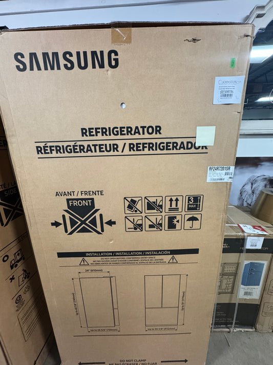 Samsung - 22.6 cu. ft. 4-Door French Door Counter Depth Smart Refrigerator with FlexZone Drawer - Stainless Steel OUTLET