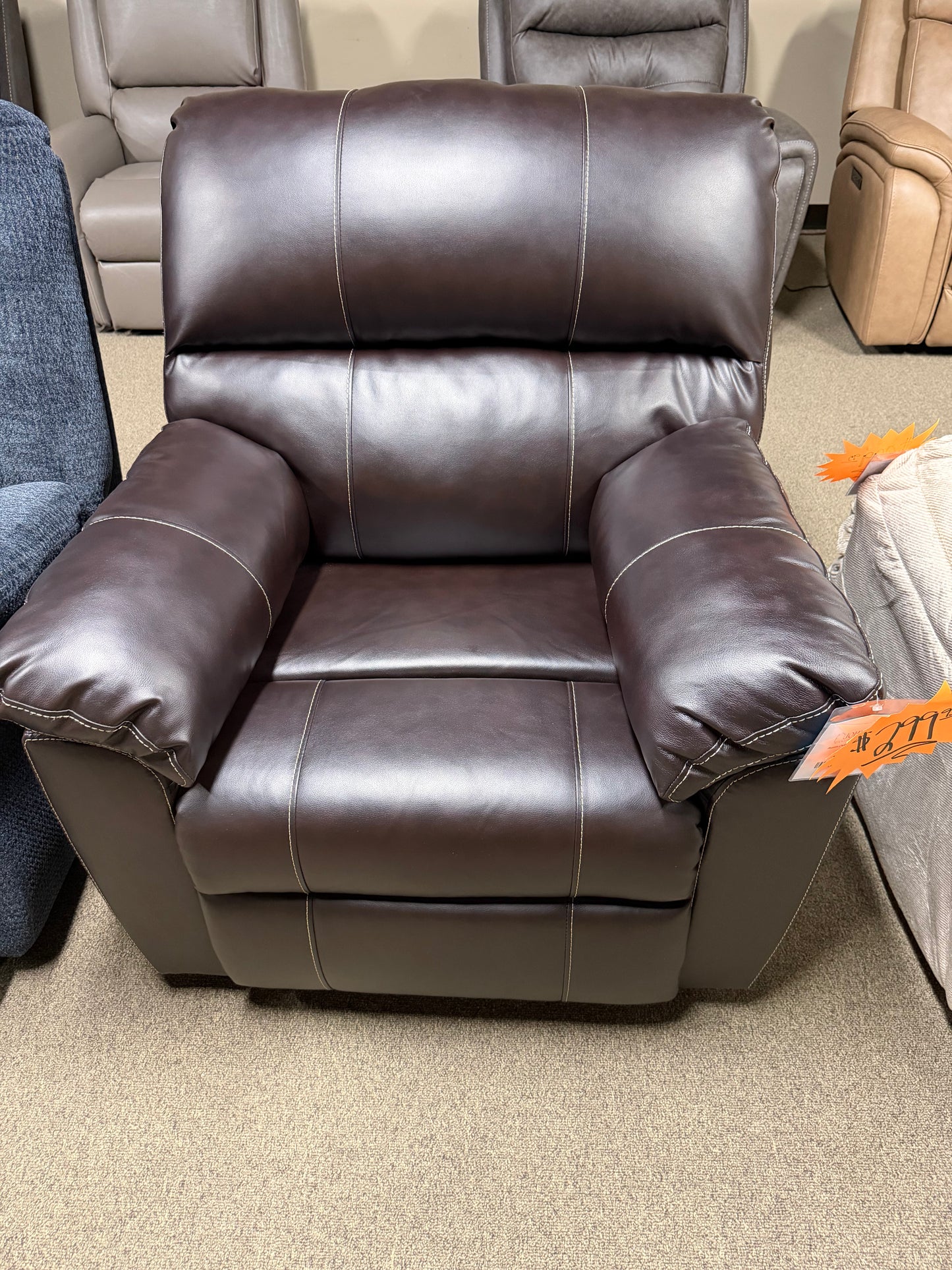 Mecedora reclinable Austin Chocolate