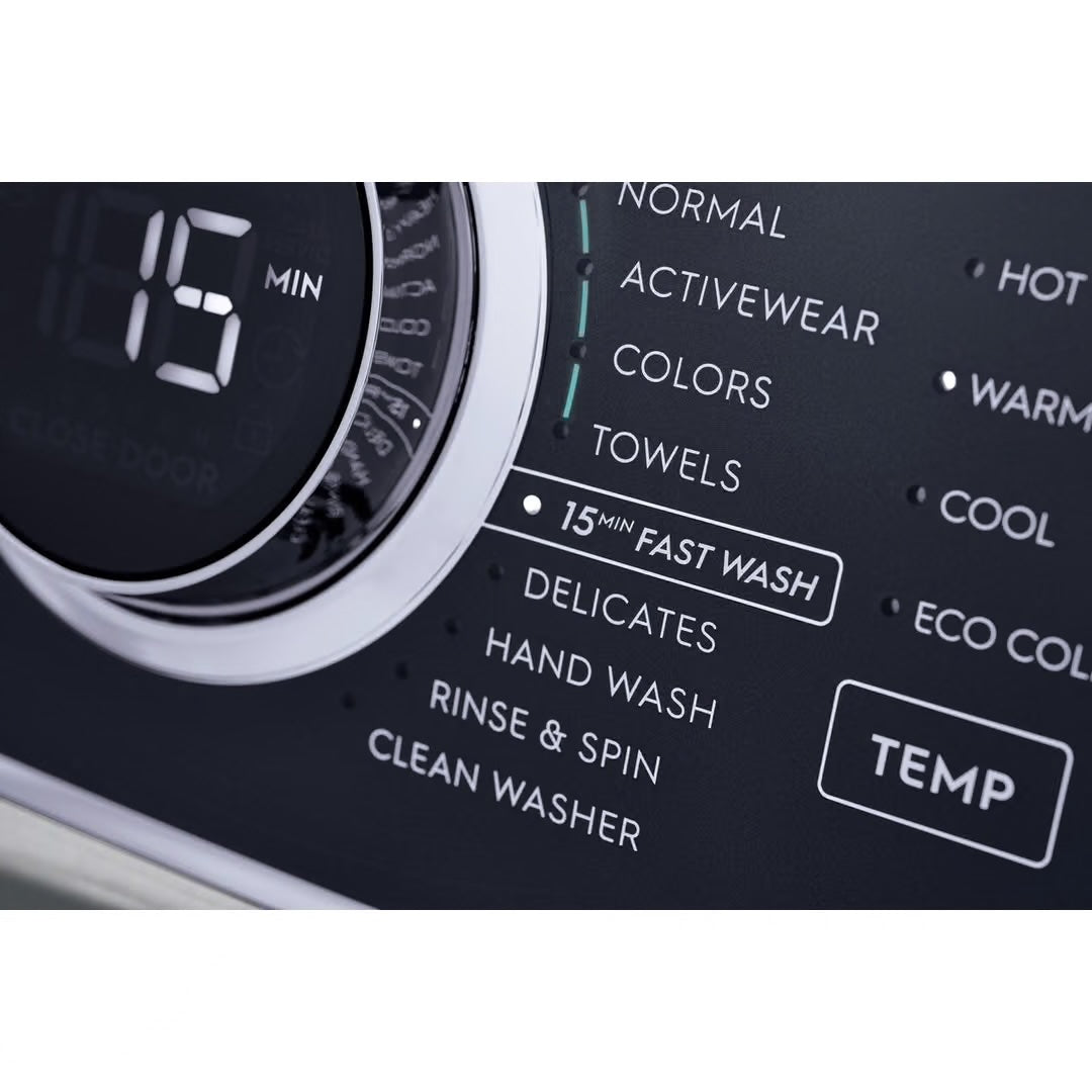 Lavadora de carga frontal de 4.5 pies cúbicos con SmartBoost, sistema de lavado LuxCare Plus, Perfect Steam, certificación ENERGY STAR en color blanco