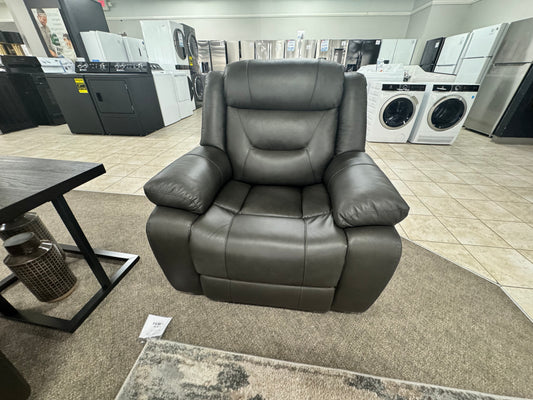 Kalispell Power Recliner OUTLET