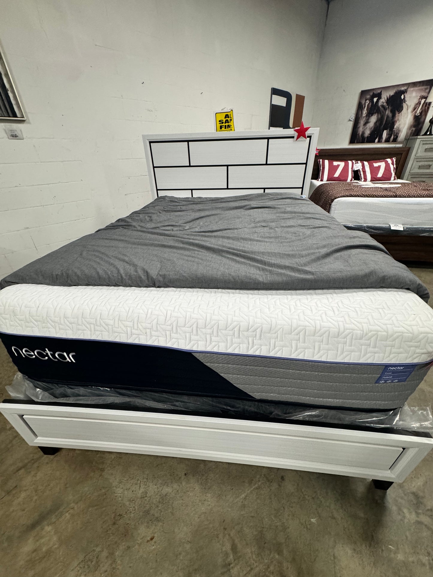 Nectar Queen Luxe Hybrid OUTLET