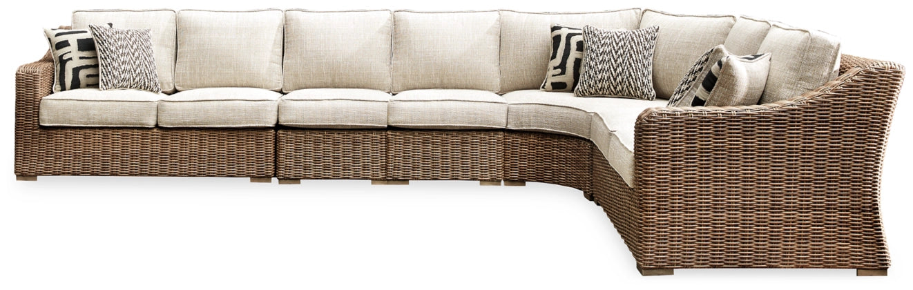 5-piece Outdoor Sectional With Coffee Table and 2 End Tables