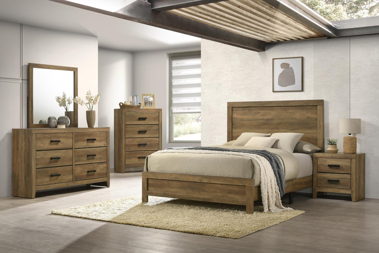 B526 - Dresser - Knotty Oak