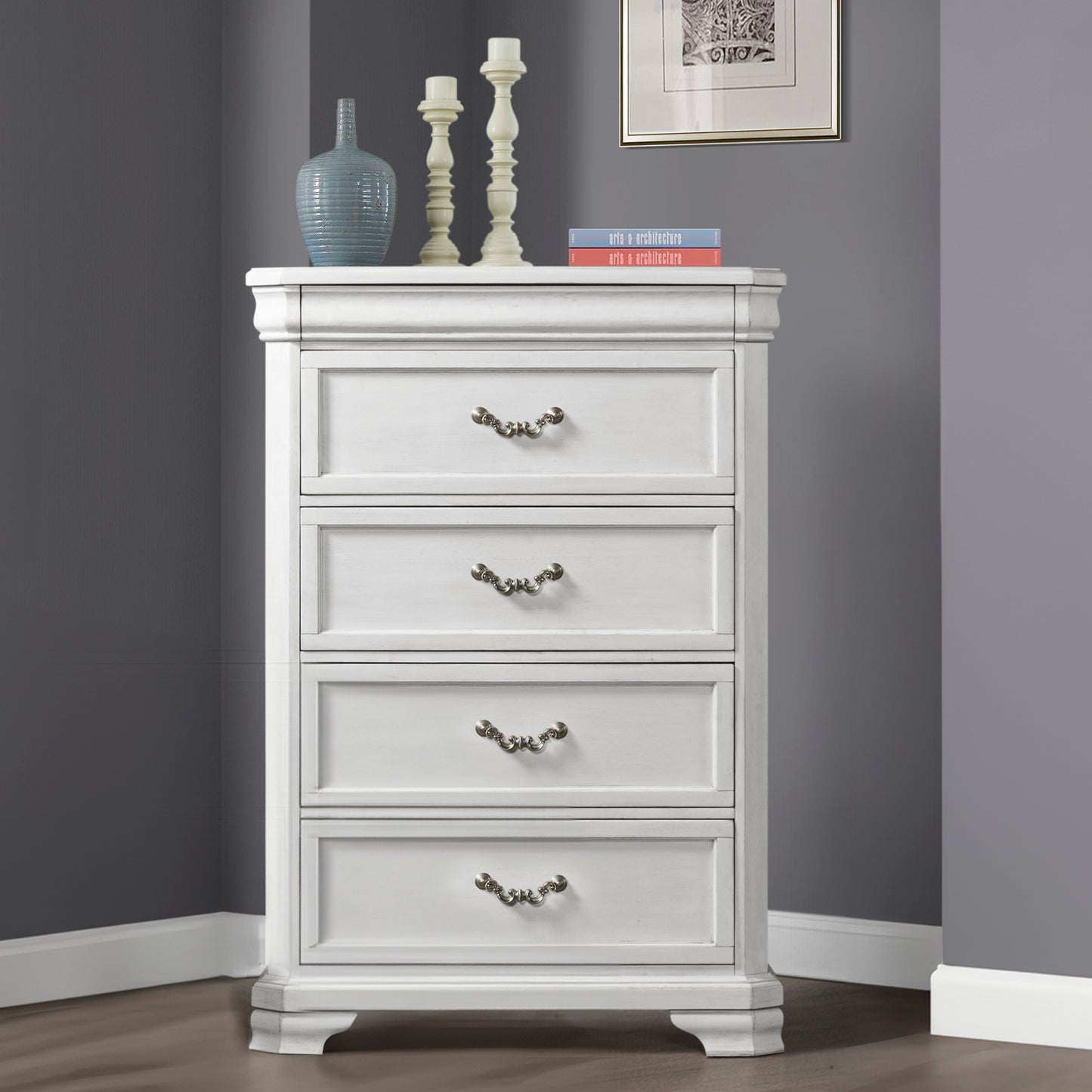 Lyndhurst Chest