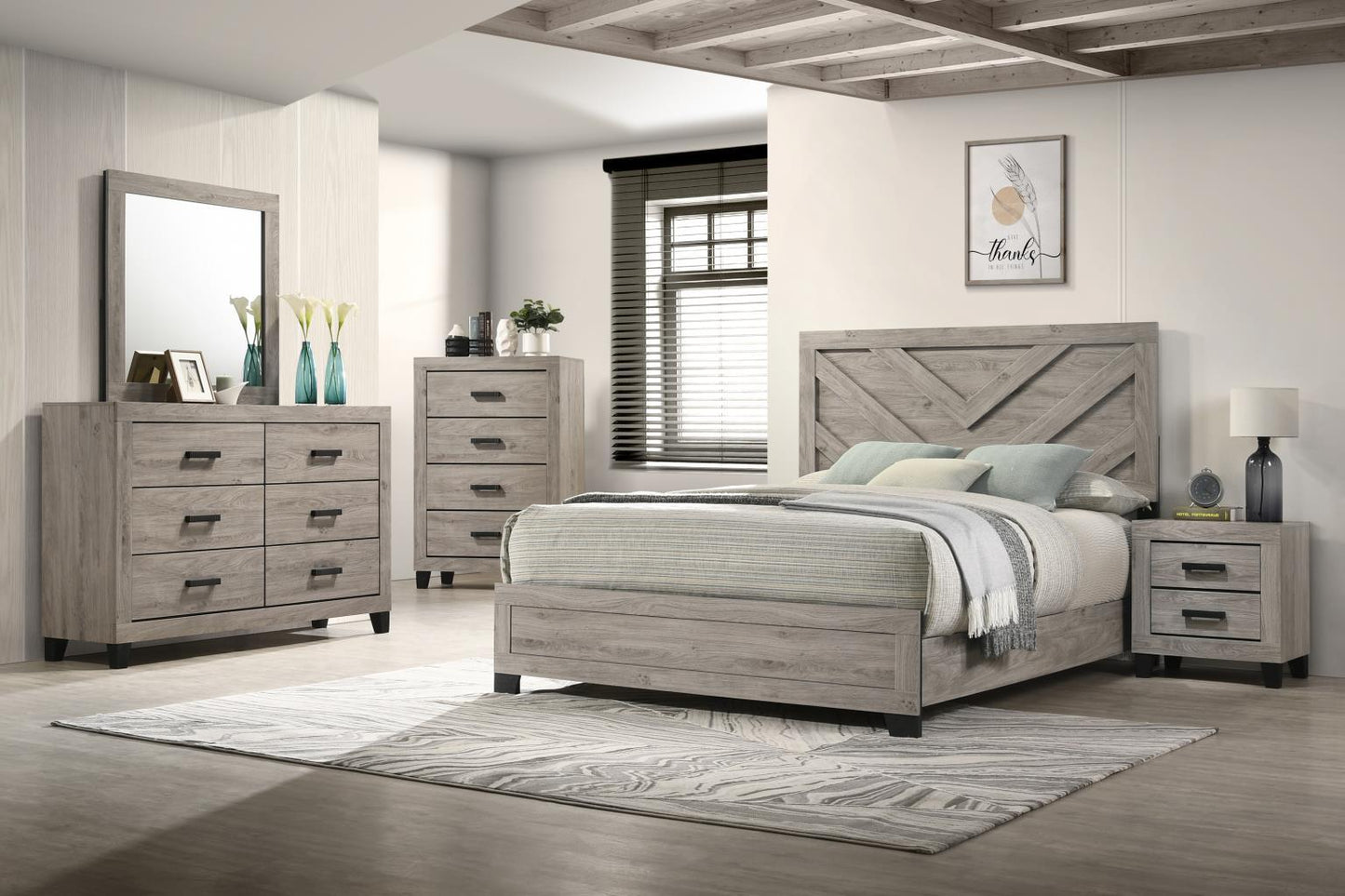 B528 - Chest - Light Gray