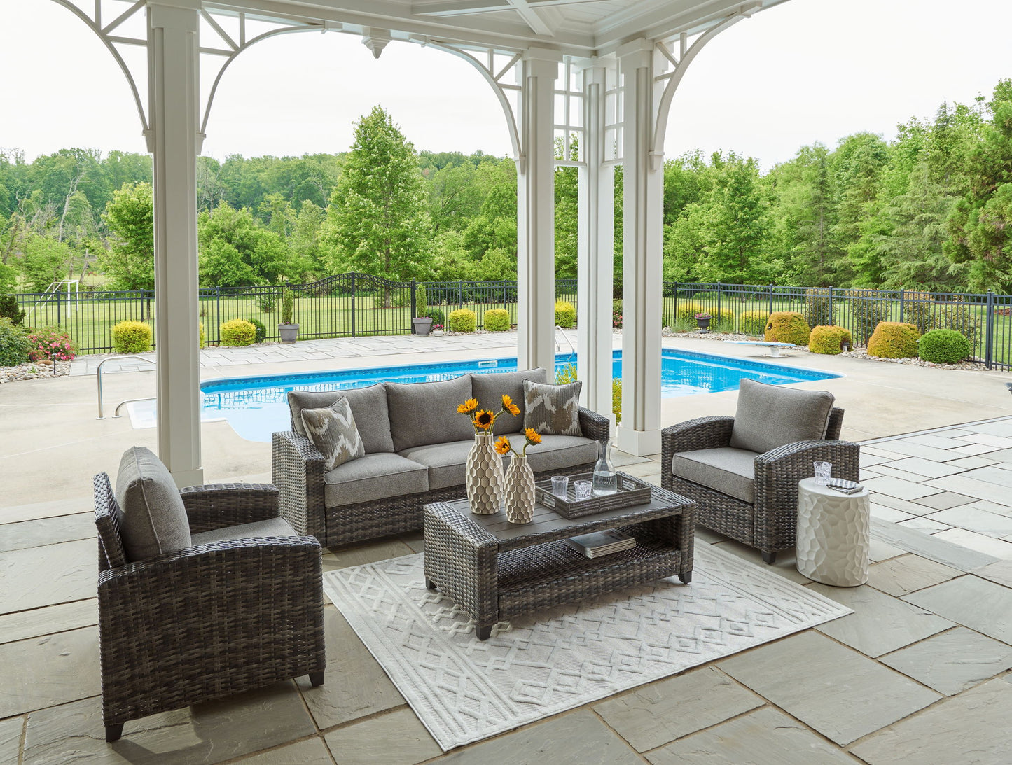 Oasis Court - Sofa, Chairs, Table Set (Set of 4) - Gray