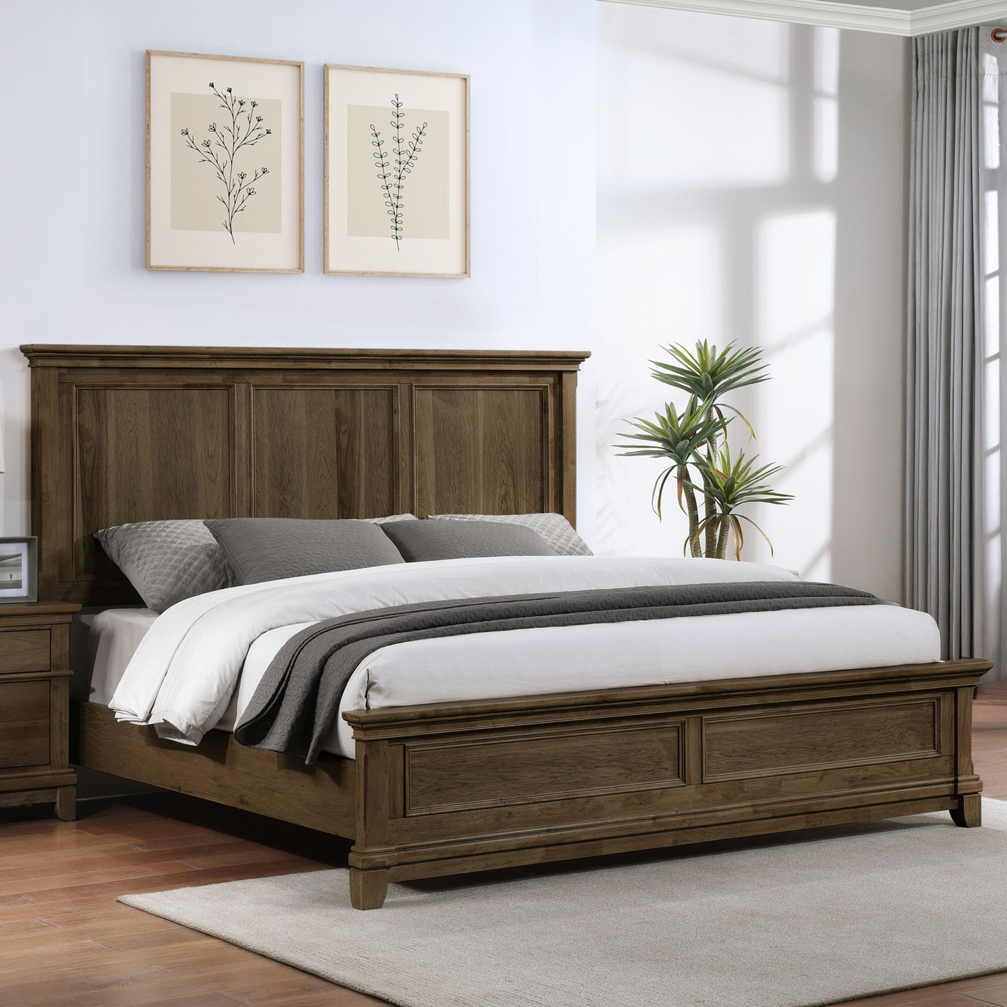Sunstone - 6/6 Eastern King Bed Only - Walnut