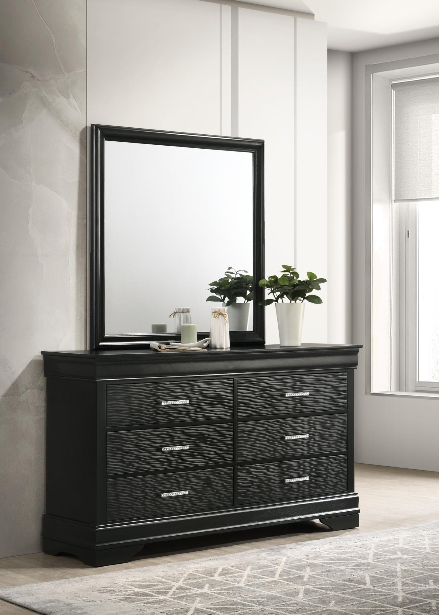 B395 - Mirror - Black