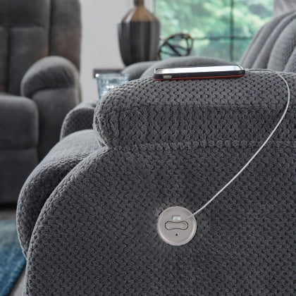 Observation Power Reclining Loveseat w/Console