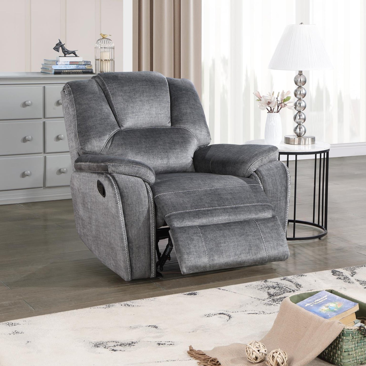 U121 - Living Room Set