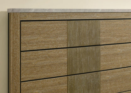 B406 - Bed