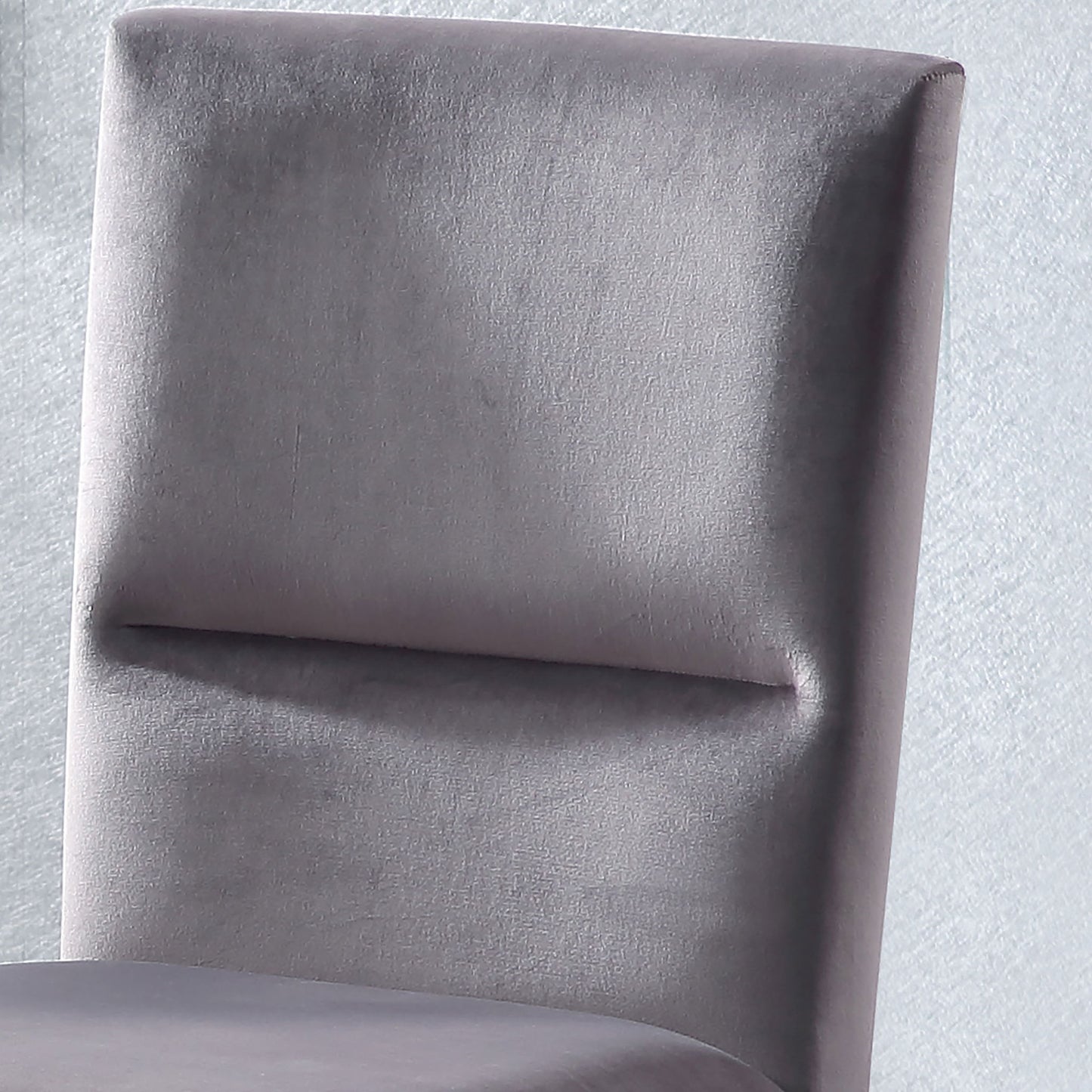 Amalie - Side Chair