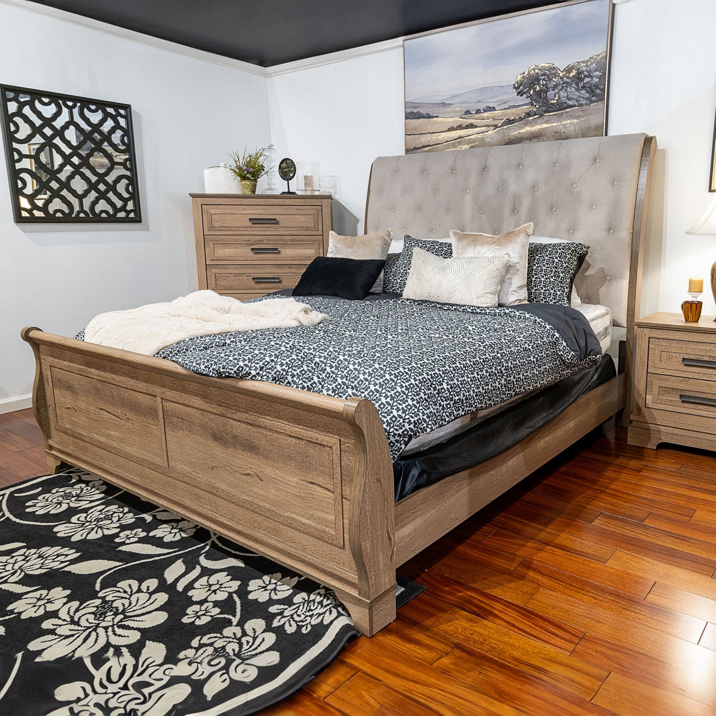 Coventry Hall - Bed