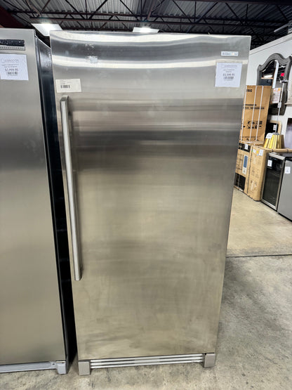 Electrolux 18.6 Cu. Ft Stainless All Refrigerator OUTLET