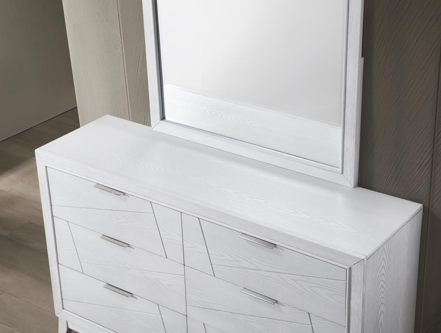 B242 - Bedroom Set