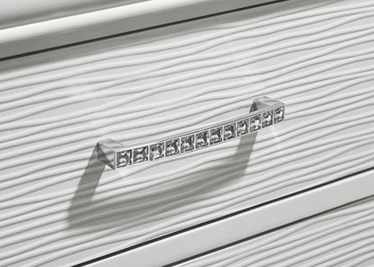 B396 - Dresser - White