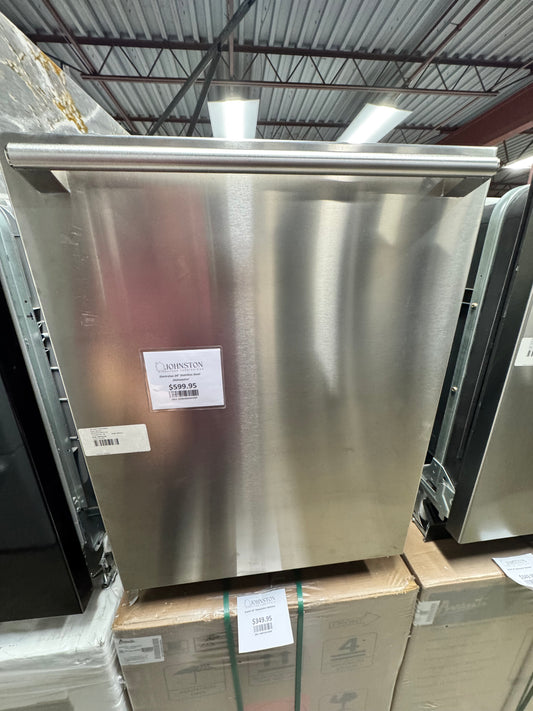 Electrolux 24" Fully Integrated Dishwasher 45 dBA Perfect Dry System OUTLET