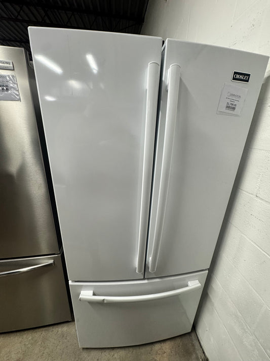 Crosley 33" 24.7 Cu Ft White French Door Refrigerator OUTLET