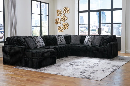 Midnight-Madness 4 PC Sectional w/Chaise