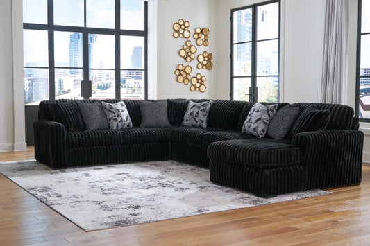 Midnight-Madness 4 PC Sectional w/Chaise