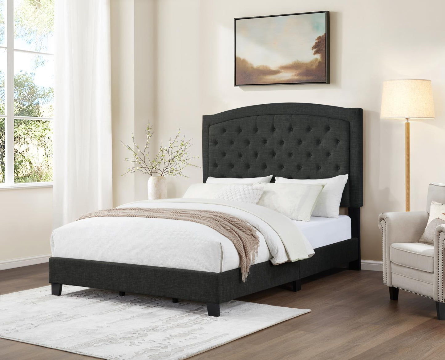 B586 - Bed