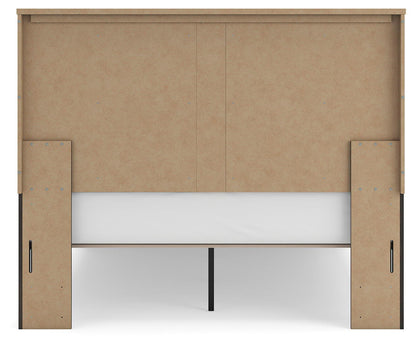Shaehartin - Panel Platform Bed