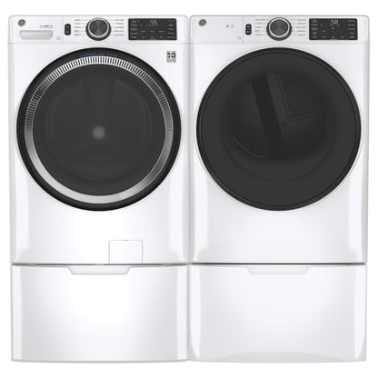 Lavadora de carga frontal inteligente blanca de 4.8 pies cúbicos con sistema de ventilación OdorBlock UltraFresh y desinfección con Oxi
