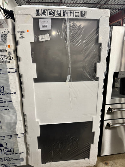 27 cu. ft. Large Capacity 3-Door French Door Refrigerator with External Water & Ice Dispenser in Stainless Steel OUTLET