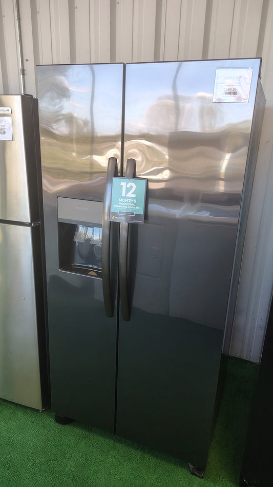 Frigidaire 22.3-cu ft Standard-Depth 33-in Wide Side-by-Side Refrigerator with Ice Maker ,Water and Ice Dispenser ( Black Stainless Steel ) OUTLET