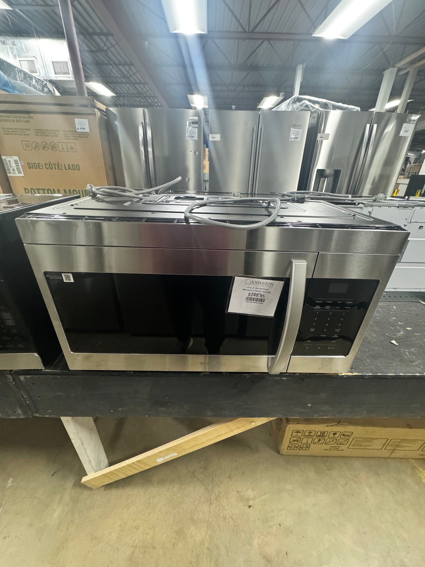 1.6 cu. ft. Over-the-Range Microwave in Stainless Steel with Auto Cook OUTLET