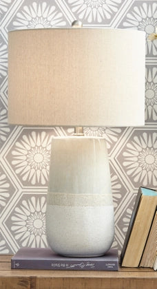 Shavon Ceramic Table Lamp (1/cn)