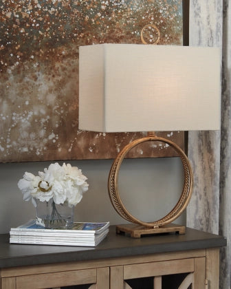 Mahala Metal Table Lamp (1/cn)