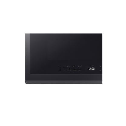 Microondas inteligente de 2.1 pies cúbicos sobre la estufa con conectividad automática y SmartThings Cooking en acero negro mate
