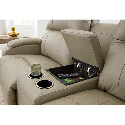 Maverly Loveseat