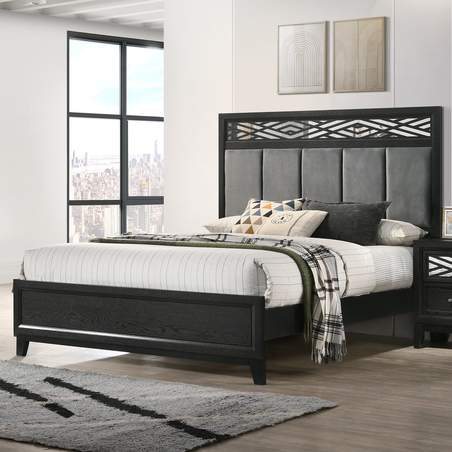 Obsidian Bed