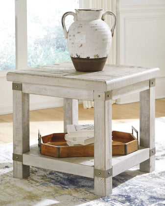 Carynhurst End Table w/Outlets & USB