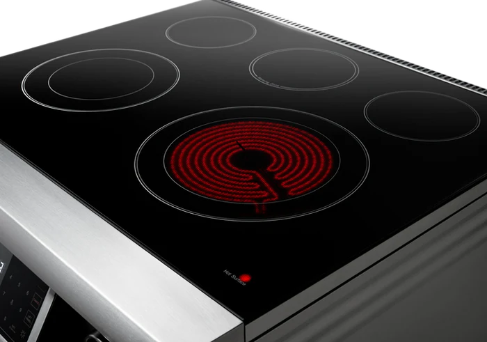 30-in Glass Top 5 burners 4.55-cu ft Air Fry Convection Oven Freestanding Electric Range (Stainless steel)