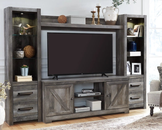 Wynnlow 4-piece Entertainment Center w/Fireplace Option