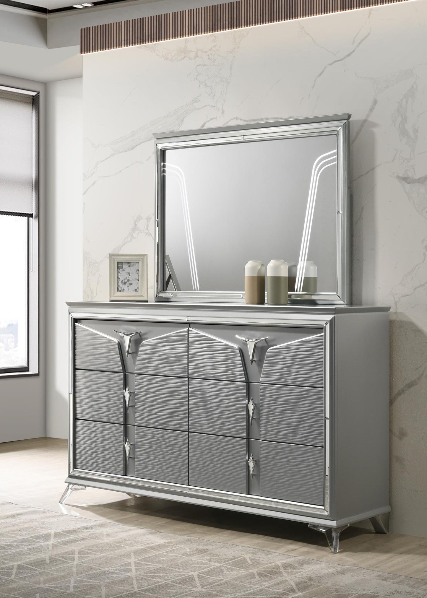B024 - Dresser - Olive Shimmer Silver