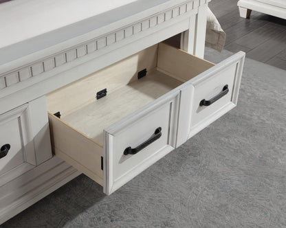 B078 - Bedroom Set