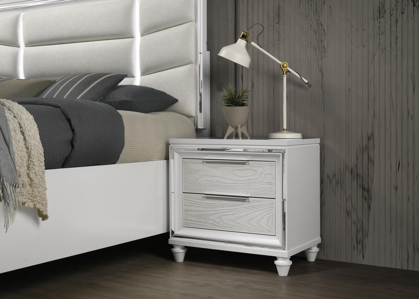 B027 - Nightstand - Pale Almond