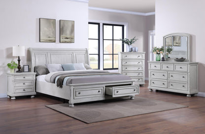 B071 - Dresser - White