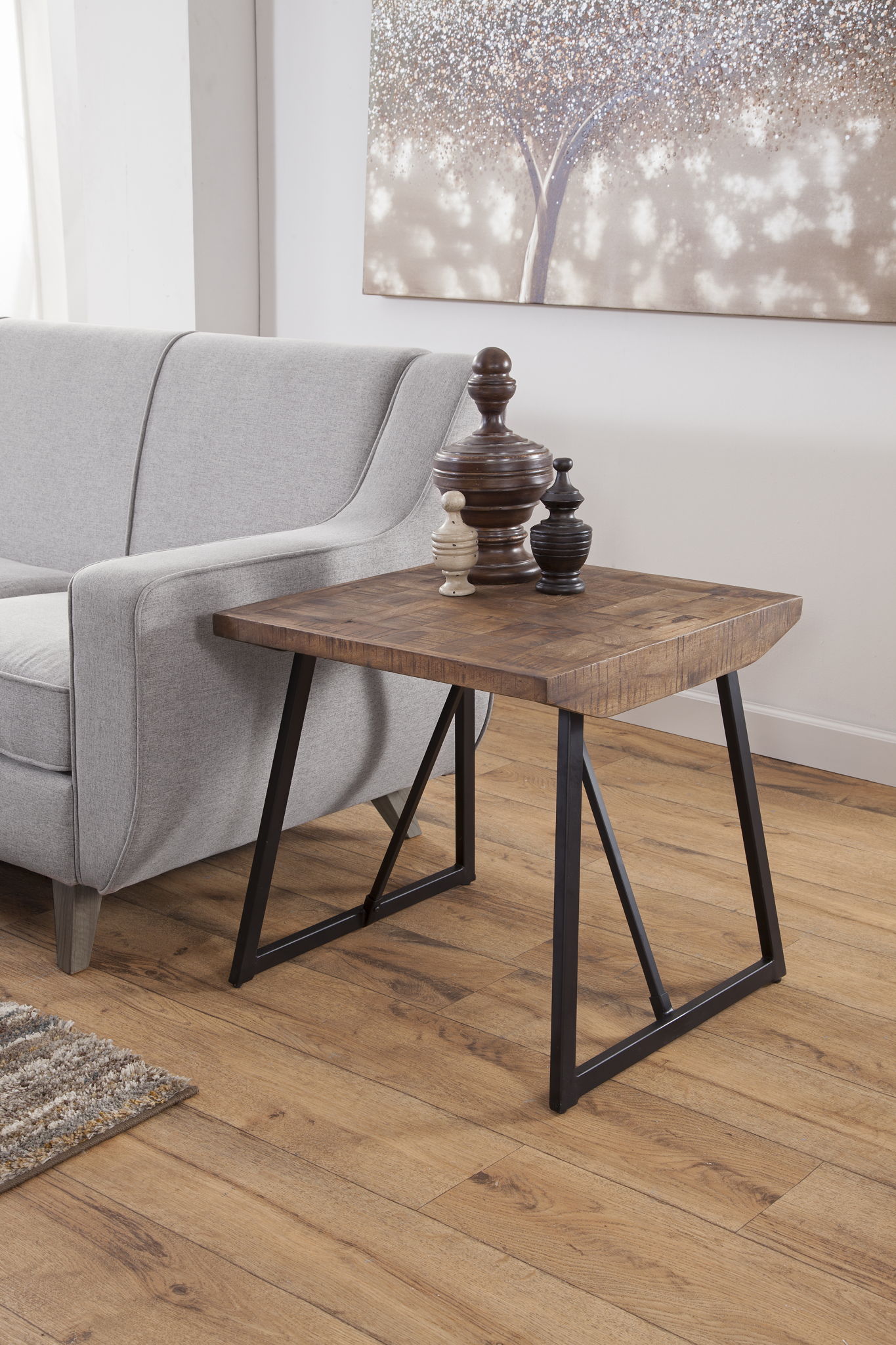 Walden - Table
