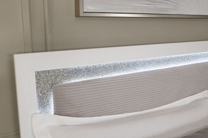 Maeling - Upholstered Panel Bed