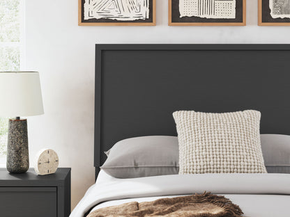 Danziar - Full Panel Bed With Low Footboard - Black