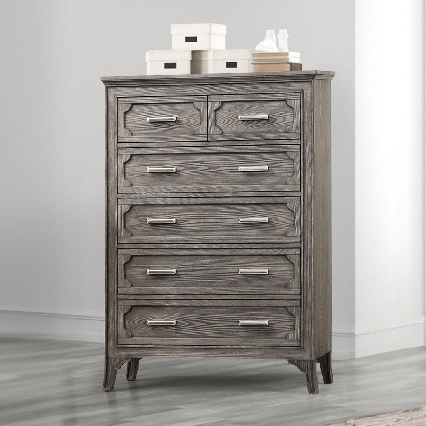 Lisbon Chest